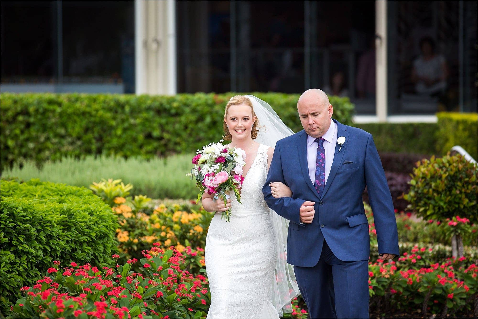 Gold Coast Wedding Photographer Seaworld Resort