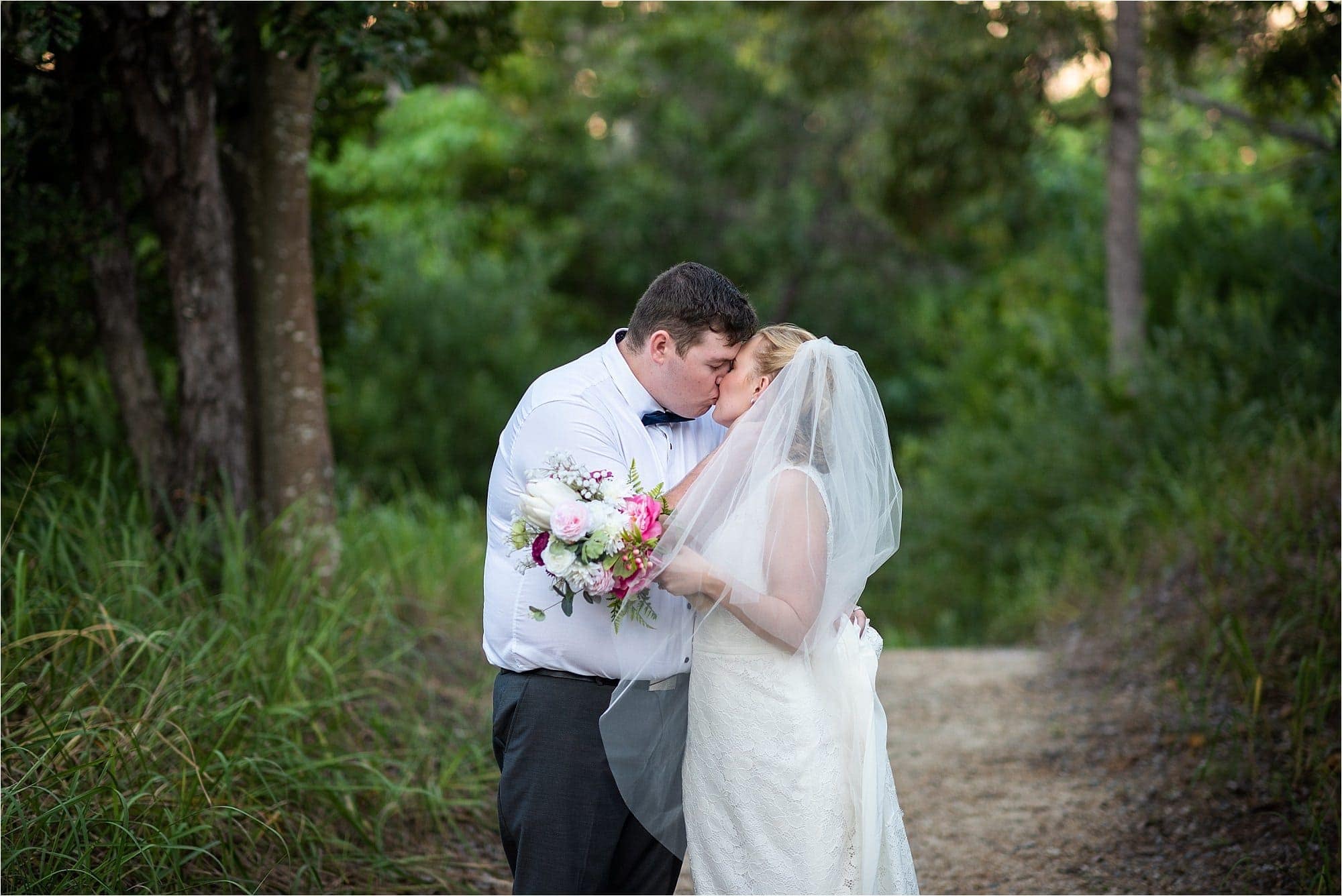 Gold Coast Wedding Photographer Seaworld Resort