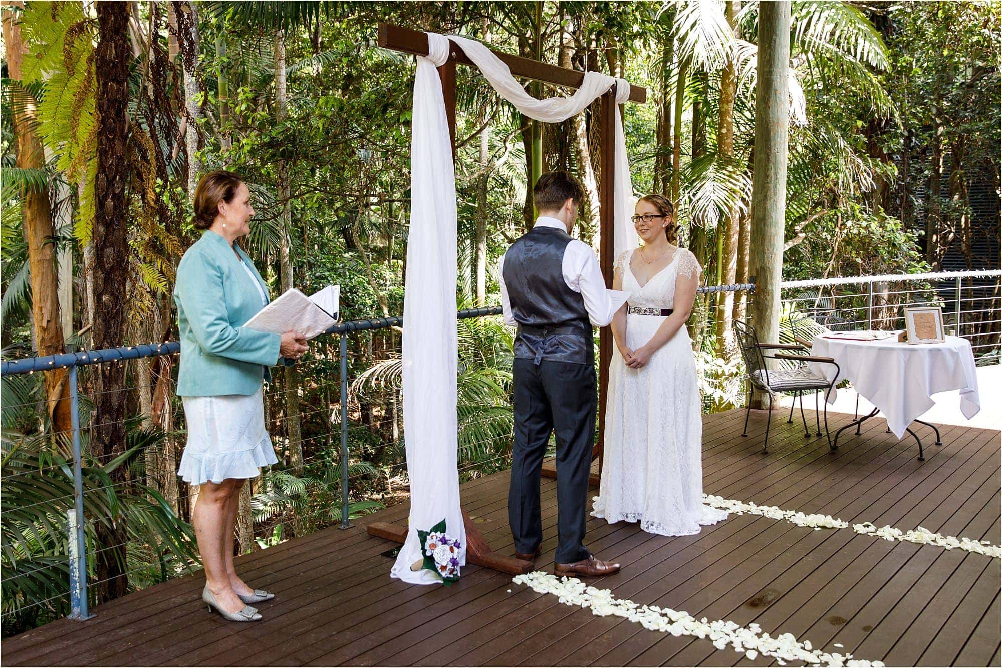 Gold Coast Wedding Photographer Pethers Rainforest Retreat