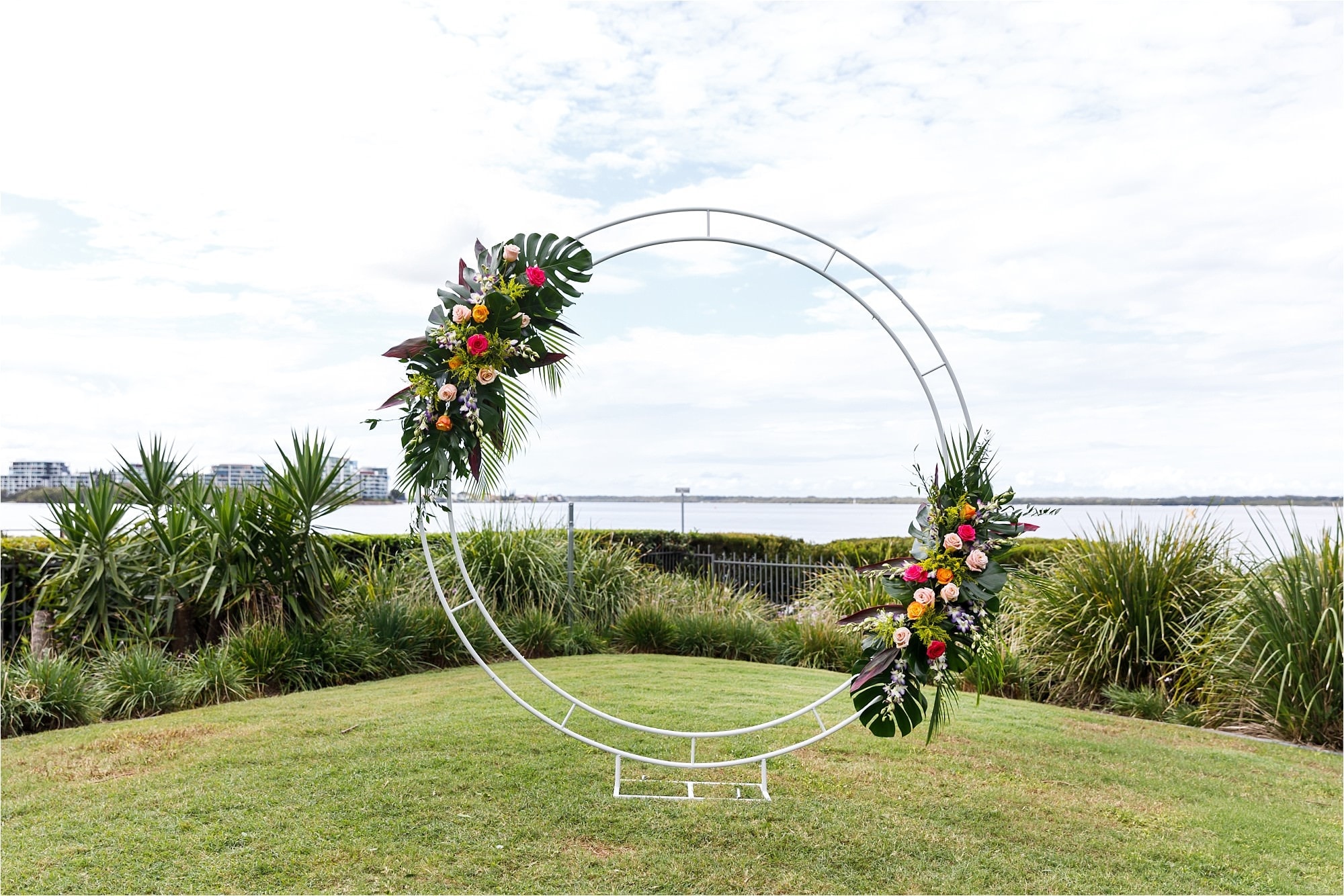 Gold Coast wedding circle arbour