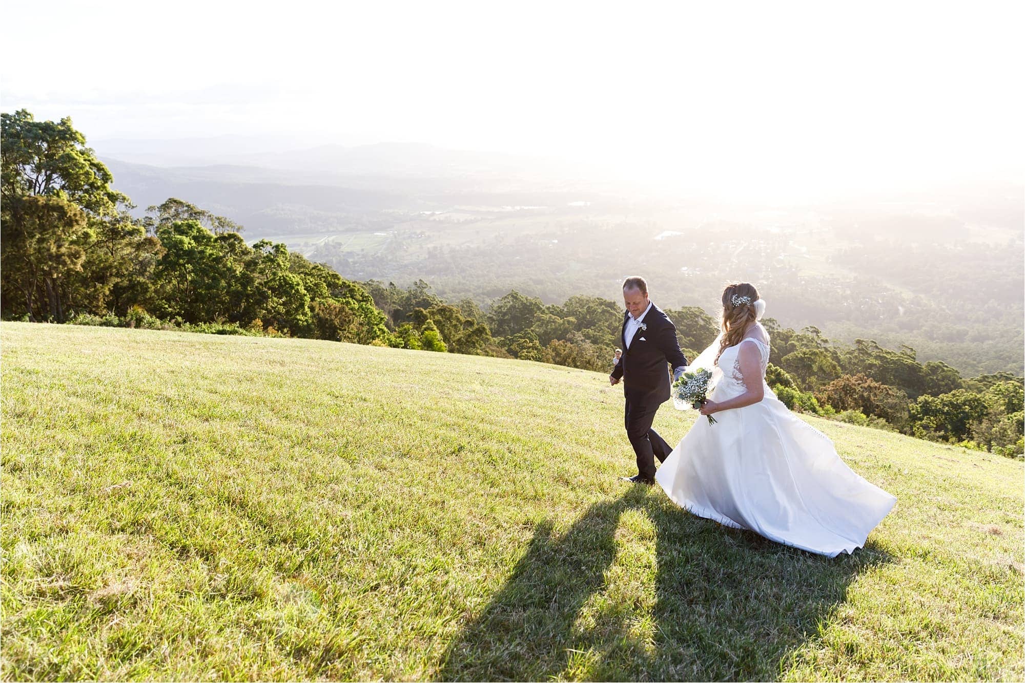 Bridal Couple Tamorine Mountain Bec Pattinson Photography