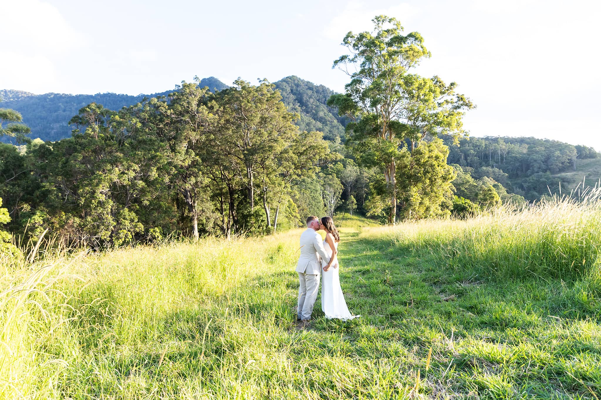 Wedding photography at Midginbil Eco Resort by Mooi Photography.