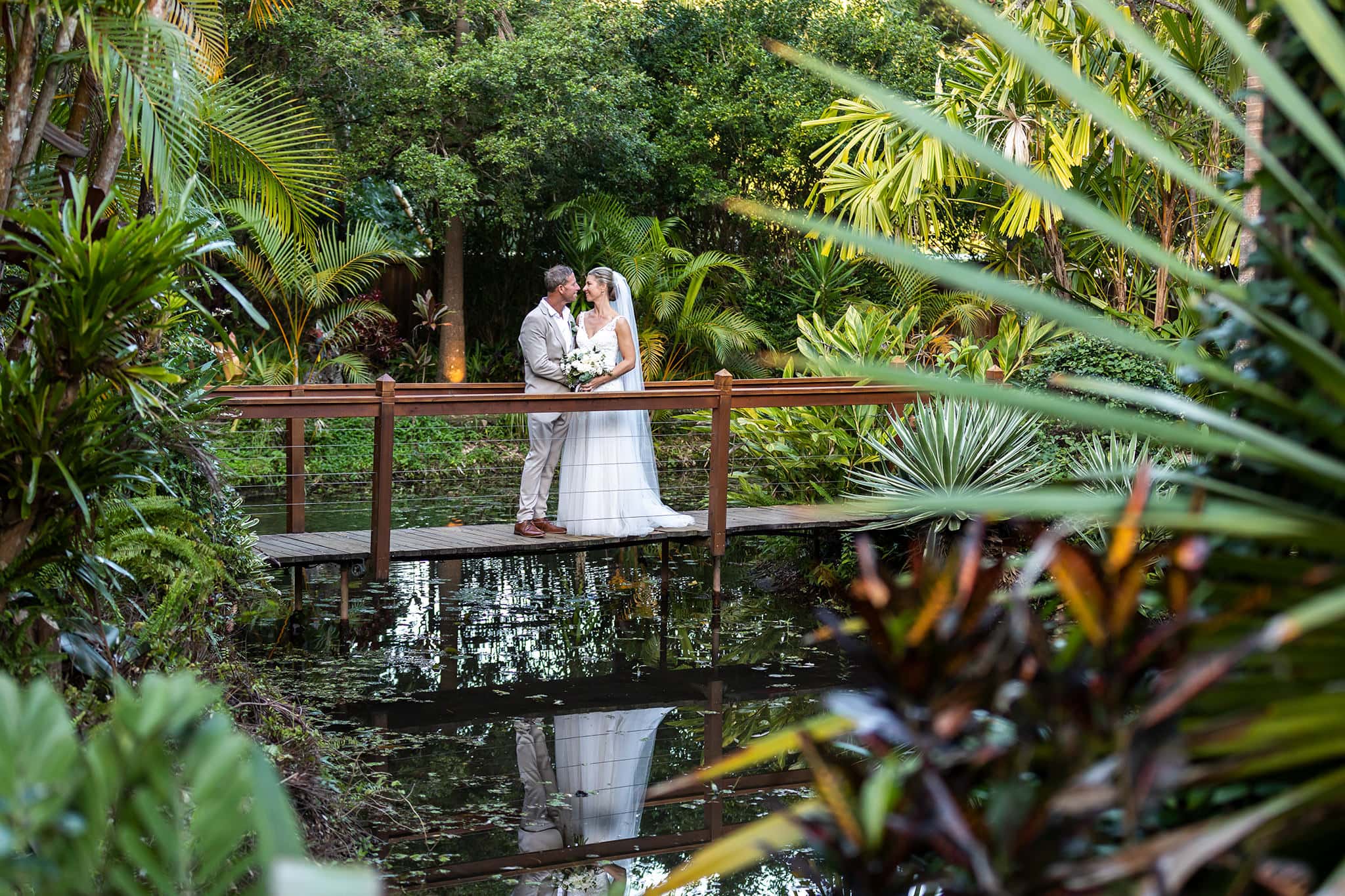 Sol Gardens Currumbin Valley wedding couples bridal photos by Mooi Photography.
